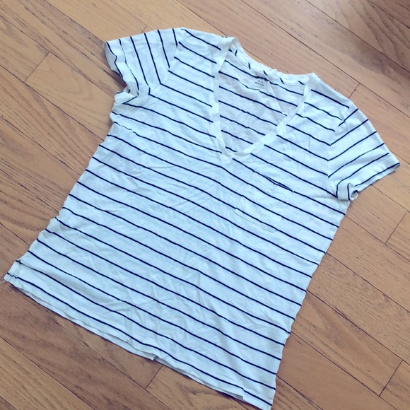 Madewell Tops - Madewell Whisper Cotton V-Neck w/ Pocket - Grey / Blue Thin Stripes